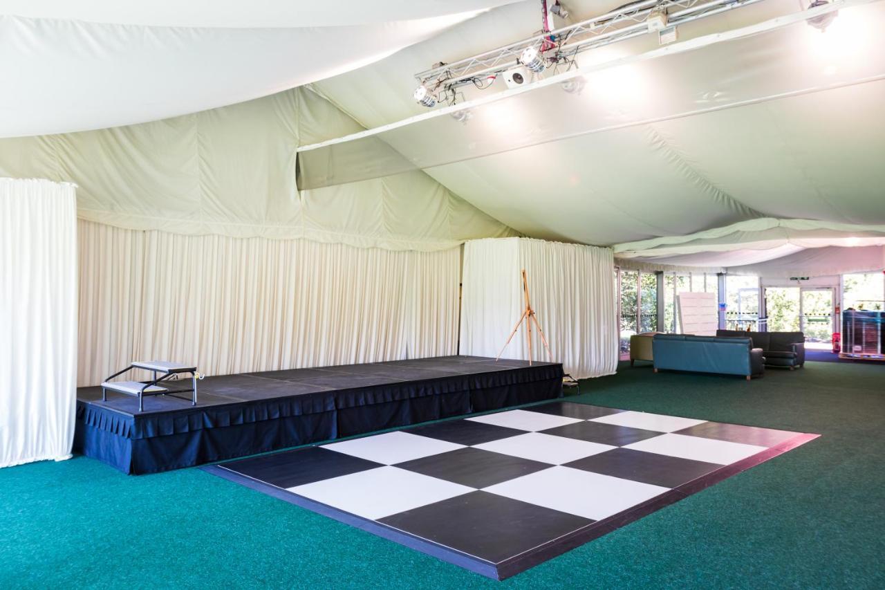 Sprowston Manor Hotel, Golf & Country Club Spixworth Exterior foto